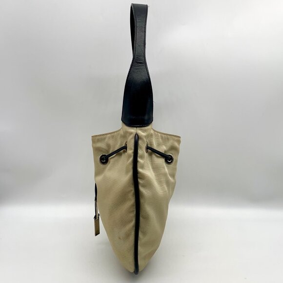 Gucci Beige Nylon and Black Leather Trim Drawstring Shoulder Bag - Picture 4 of 12